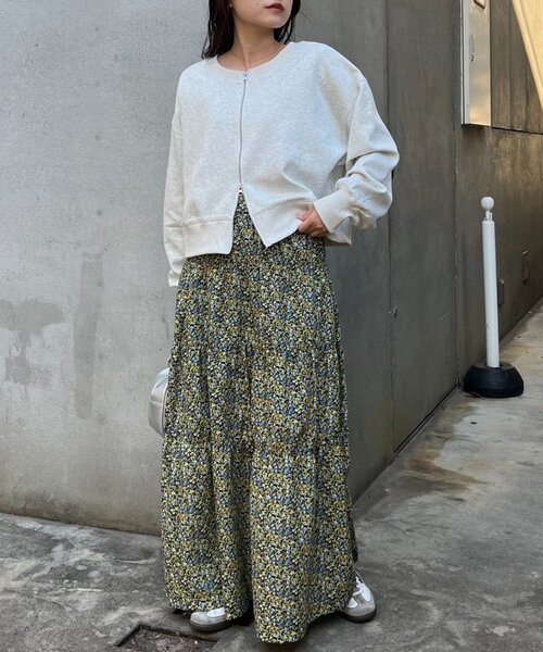 CIAOPANIC TYPY（チャオパニックティピー）の「無地花柄アソートシャーリングスカート（スカート・レディース・ブルー/ブラック/イエロー・ONE SIZE）」の8枚目の写真