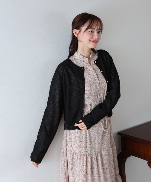 BLUEEAST（ブルーイースト）の「《新色追加/バイカラー》シアーニットカーディガン（カーディガン/ボレロ・レディース・ブラック/オフホワイト/ブルー/パープル/レッド/ホワイト系/グレー系/ネイビー系/イエロー・MEDIUM）」の21枚目の写真