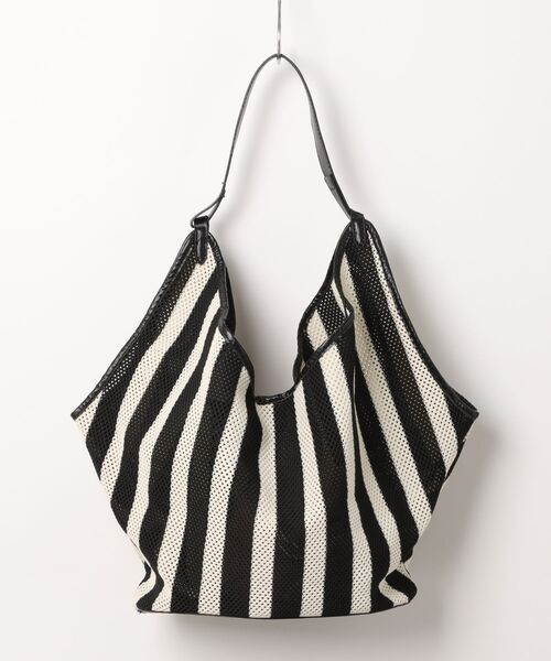 florist（フローリスト）の「【2サイズ展開】巾着ポーチ付♪ワイドストライプメッシュトートバッグ（かごバッグ・レディース・ブラック系2/ブラック系1・S/M）」の17枚目の写真