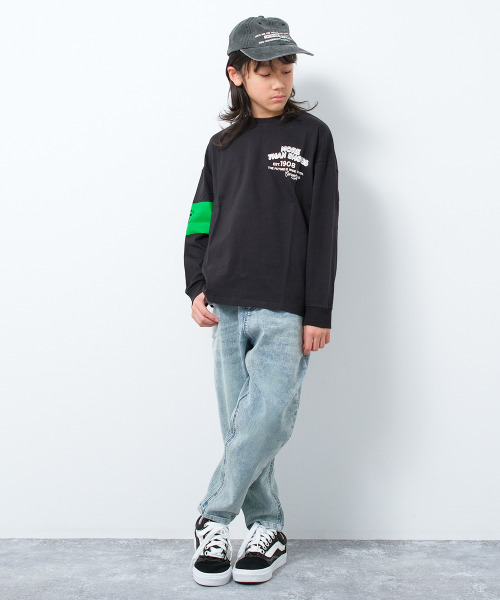CONVERSE（コンバース）の「CONVERSE 別注袖ラインプリントロングTシャツ（Tシャツ/カットソー・キッズ・ブラック/グリーン/チャコールグレー・160/150/140/130）」の5枚目の写真