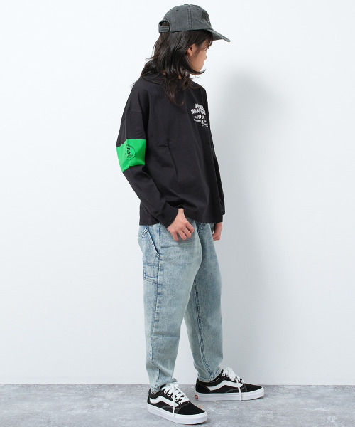 CONVERSE（コンバース）の「CONVERSE 別注袖ラインプリントロングTシャツ（Tシャツ/カットソー・キッズ・ブラック/グリーン/チャコールグレー・160/150/140/130）」の6枚目の写真