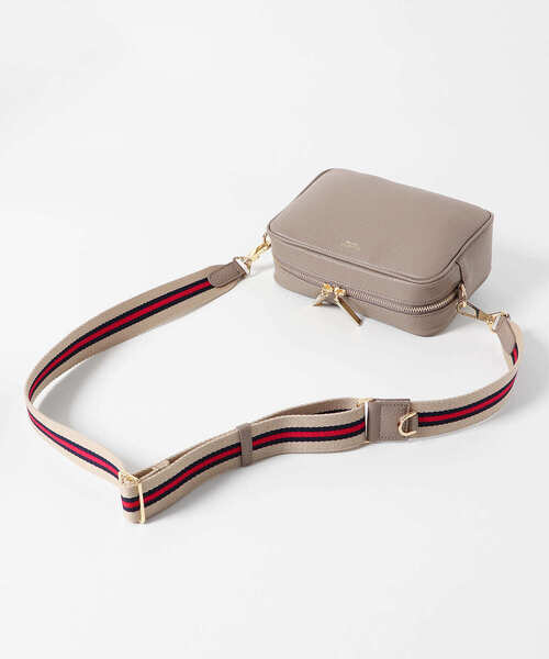 VIOLAd'ORO(ヴィオラドーロ)の「VIOLAd’ORO ADRIA V-1483(ショルダーバッグ・レディース・ベージュ系その他/ブラック・ONE)」の9枚目の写真