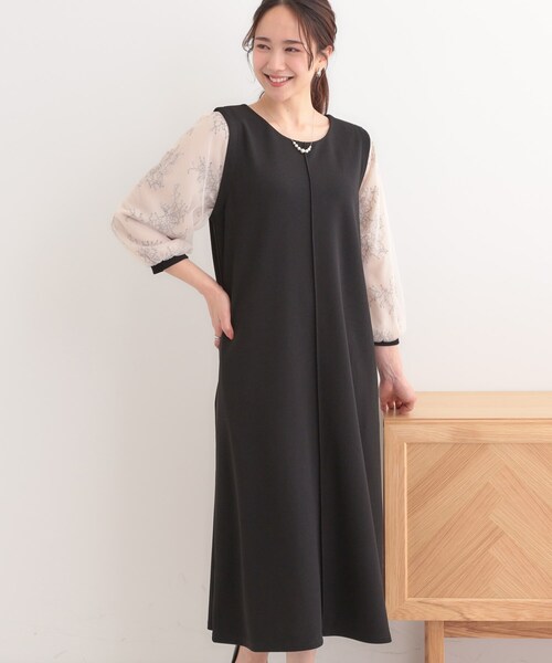 DRESKIP(ドレスキップ)の「◆1枚で上品に決まる お袖レース切り替え7分袖ワンピース(ワンピース・レディース・ナチュラル/ブラック/チャコールグレー・01/02/03/04)」の2枚目の写真