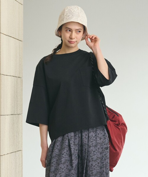 BEAUTY&YOUTH UNITED ARROWS（ビューティーアンドユースユナイテッドアローズ）の「ドルマンスリーブ ポケット Tシャツ 接触冷感（Tシャツ/カットソー・レディース・ピンク/ダークブラウン/ブラック/オフホワイト/ベージュ/ライトブルー・FREE）」の15枚目の写真