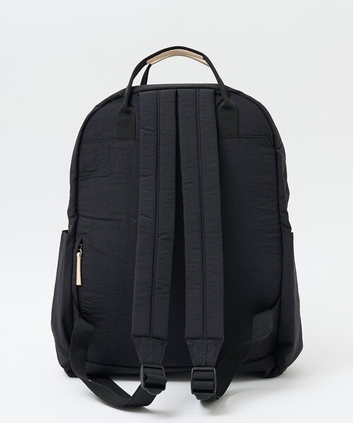 EARTH MADE(アースメイド)の「【WEB限定】【EARTH MADE】12ポケット インサイドプリント2WAYリュック(バックパック/リュック・レディース・ライトグレー/ライトベージュ/ブラック/キャメル・フリー)」の6枚目の写真