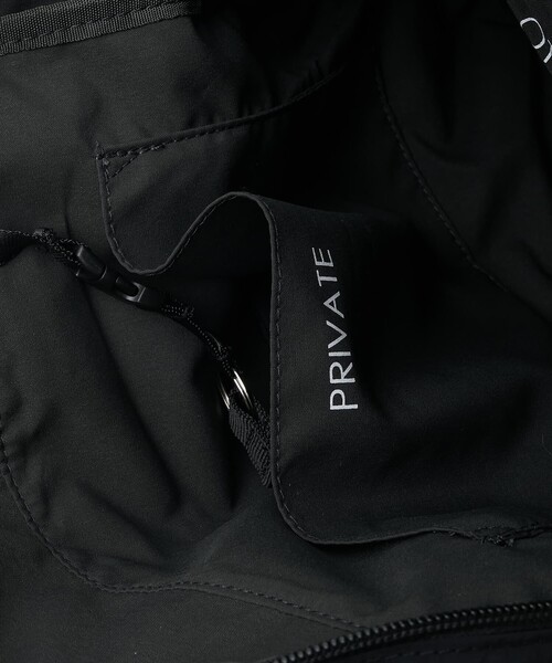 EARTH MADE(アースメイド)の「【WEB限定】【EARTH MADE】12ポケット インサイドプリント2WAYリュック(バックパック/リュック・レディース・ライトグレー/ライトベージュ/ブラック/キャメル・フリー)」の14枚目の写真