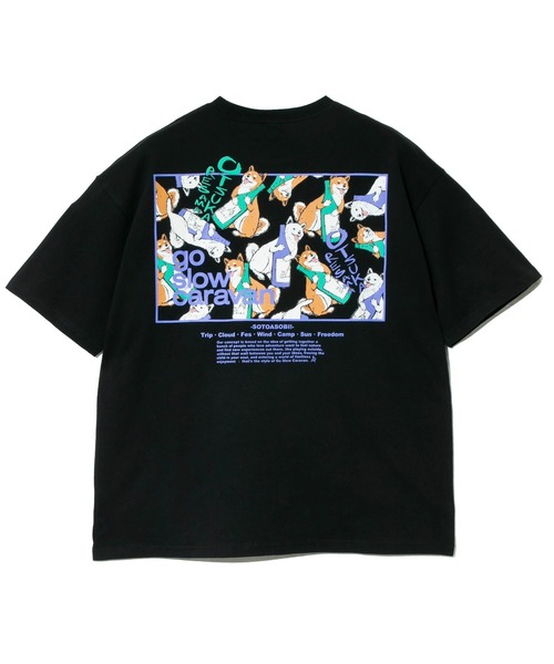 go slow caravan(ゴースローキャラバン)の「USA/C スクエアLOGO バックプリント ゆったり TEE(Tシャツ/カットソー・メンズ・ホワイト/アイボリー/ブラック/イエロー/ブルー/バイオレット・MEDIUM/LARGE/X-LARGE)」の13枚目の写真