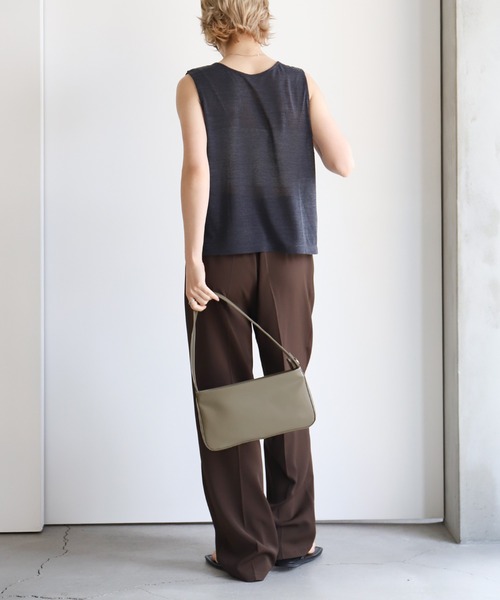 select MOCA（セレクトモカ）の「ワンハンドルスクエアバッグ（ショルダーバッグ・レディース・ブラック/カーキ/ブラウン・FREE）」の6枚目の写真