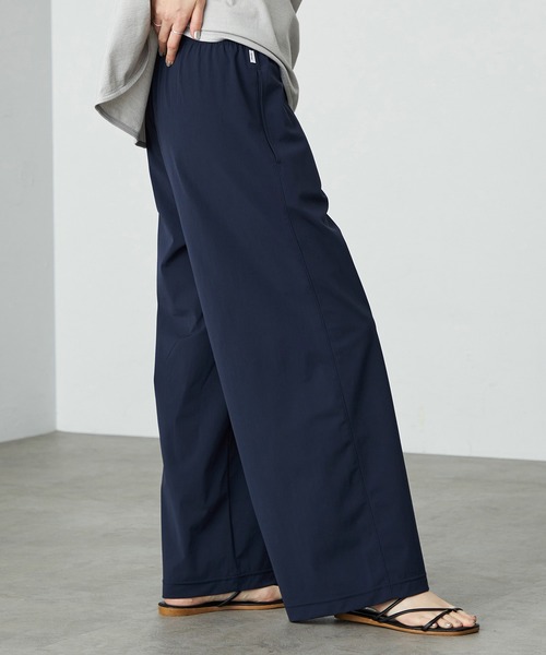 SOMETHING（サムシング）の「SOMETHING ウエストゴムSLワイドパンツ【UVカット・冷感・防シワ】夏用・涼しい（その他パンツ・レディース・ブラック/アイボリー/ネイビー/ミント・FREE）」の8枚目の写真