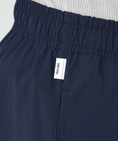 SOMETHING（サムシング）の「SOMETHING ウエストゴムSLワイドパンツ【UVカット・冷感・防シワ】夏用・涼しい（その他パンツ・レディース・ブラック/アイボリー/ネイビー/ミント・FREE）」の15枚目の写真