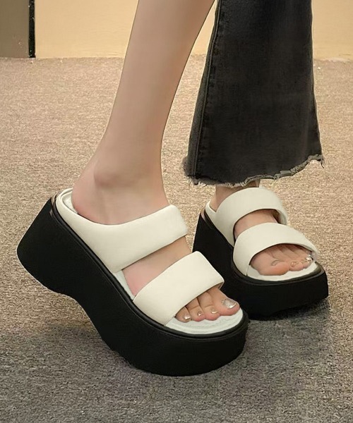 Miniministore(ミニミニストア)の「厚底サンダル スリッパサンダル 美脚 夏(サンダル・レディース・シルバー/アイボリー/ブラック・22.5cm/23.0cm/23.5cm/24.0cm/25.0cm/24.5cm)」の2枚目の写真