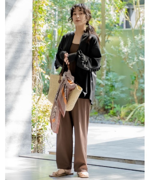 Re:EDIT（リエディ）の「選べる大判スカーフ柄アソート（ストール/ショール・レディース・ブラウン/オレンジ/ベージュ/グレー・FREE）」の8枚目の写真