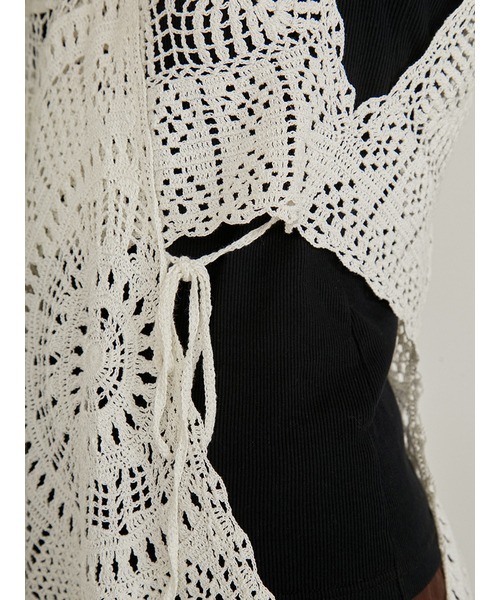 styling/（スタイリング）の「ハンドクロシェニットベスト（ベスト・レディース・ブラック/ホワイト・FREE）」の9枚目の写真