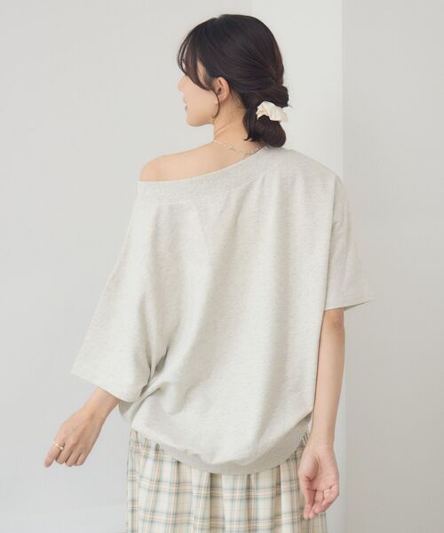 RETRO GIRL(レトロガール)の「ワンショルスウェットTEE(スウェット・レディース・ホワイト系その他/キャメル/ライトグレー・FREE)」の16枚目の写真
