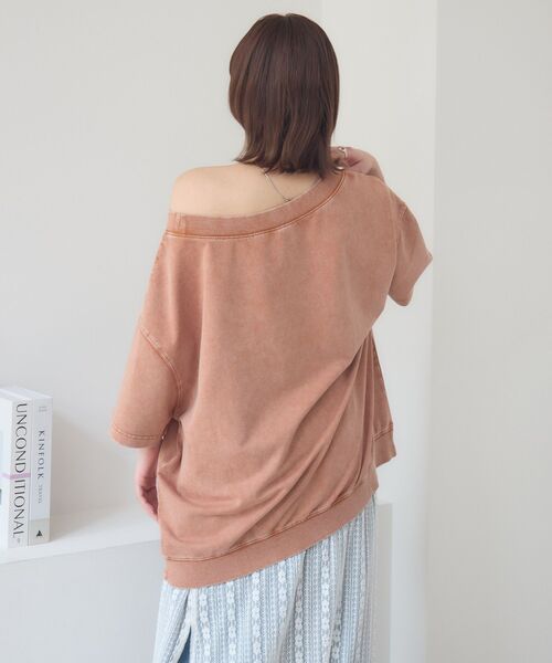 RETRO GIRL(レトロガール)の「ワンショルスウェットTEE(スウェット・レディース・ホワイト系その他/キャメル/ライトグレー・FREE)」の8枚目の写真