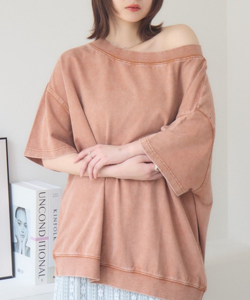 RETRO GIRL(レトロガール)の「ワンショルスウェットTEE(スウェット・レディース・ホワイト系その他/キャメル/ライトグレー・FREE)」の3枚目の写真