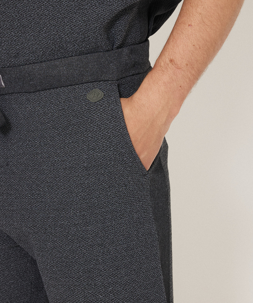 DESIGNWORKS(デザインワークス)の「【セットアップ対応】ヘリンボーン サマーニット ショートパンツ(その他パンツ・メンズ・ライトグレー/グレイッシュベージュ/チャコールグレー・46/48)」の8枚目の写真