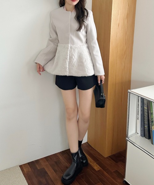 Ada.(エイダ)の「フェイクファー切り替え ペプラム ノーカラーコート(ノーカラーコート・レディース・アイボリー/ブラック/ベージュ・M/L)」の17枚目の写真