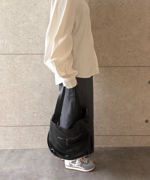 Lilimill(リリミル)の「2wayレザーバッグ(ショルダーバッグ・レディース・ライトグリーン/ミント/ライトパープル/ブラック/ダークブラウン/ダークグレー・FREE)」の20枚目の写真