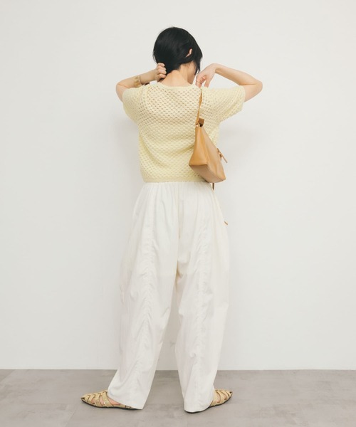 KBF（ケイビーエフ）の「ループヤーンメッシュプルオーバー（ニット/セーター・レディース・ブラック/イエロー/アイボリー・ONE）」の20枚目の写真