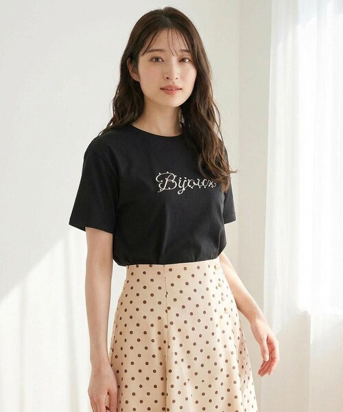 Feroux(フェルゥ)の「【洗える】Bijou刺繍Tシャツ(Tシャツ/カットソー・レディース・ブラック系/ホワイト系・F)」の9枚目の写真