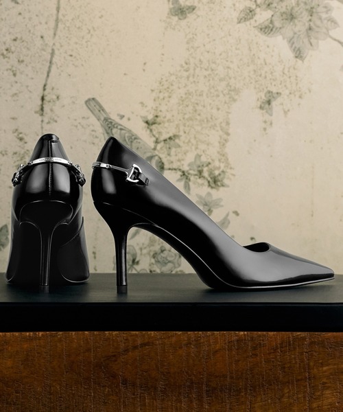 CHARLES & KEITH(チャールズ & キース)の「Erinna エリンナ メタリックアクセントポインテッドトゥパンプス(パンプス・レディース・バーガンディー/ブラック系その他7・22cm/22.5cm/23cm/23.5cm/24.5cm/25cm/25.5cm)」の14枚目の写真