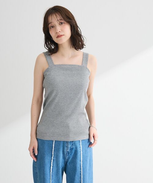 Green Parks(グリーンパークス)の「スクエアラメタンクトップ(タンクトップ・レディース・ゴールド/ブラック/グレー/オフホワイト・FREE)」の8枚目の写真