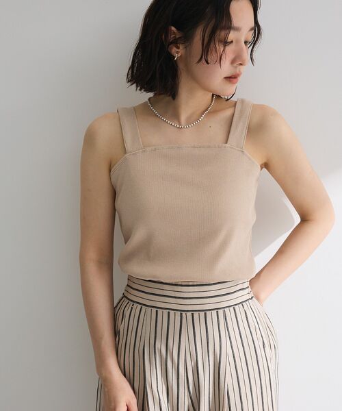 Green Parks(グリーンパークス)の「スクエアラメタンクトップ(タンクトップ・レディース・ゴールド/ブラック/グレー/オフホワイト・FREE)」の15枚目の写真