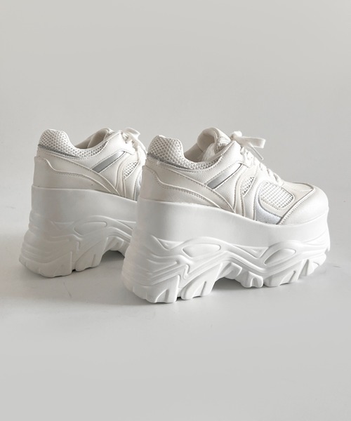 Shoes in Closet(シューズインクローゼット)の「【年中かわいい厚底】+10.5㎝ 厚底 ハイソール ラメMIX ボリューム スニーカー 536(スニーカー・レディース・ブラック/ホワイト・M/S/LL/L)」の21枚目の写真