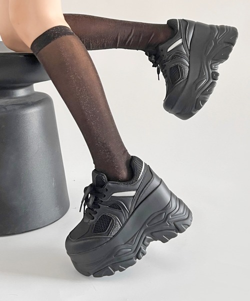 Shoes in Closet(シューズインクローゼット)の「【年中かわいい厚底】+10.5㎝ 厚底 ハイソール ラメMIX ボリューム スニーカー 536(スニーカー・レディース・ブラック/ホワイト・M/S/LL/L)」の7枚目の写真