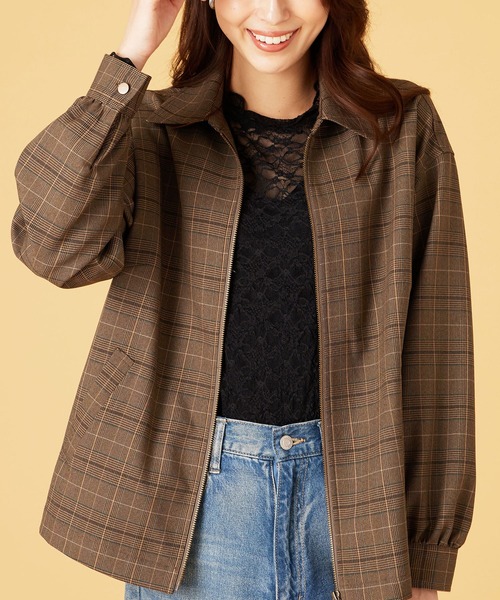 BELLUNA PLUS(ベルーナ)の「のびやかレース素材メロー使いプルオーバー(Tシャツ/カットソー・レディース・グレー/オフホワイト/ブラック・LARGE/X-LARGE/MEDIUM)」の12枚目の写真
