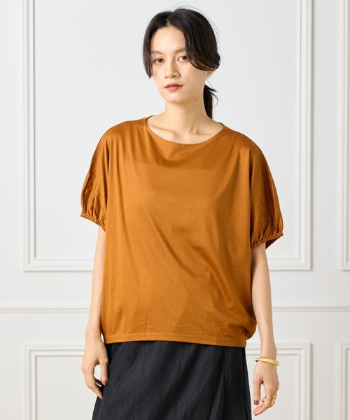 INED(イネド)の「ギザリヨセルスムース ボートネックドルマンカットソー(Tシャツ/カットソー・レディース・モカ/ブラック/ブラウン系その他/オフホワイト・9号)」の1枚目の写真