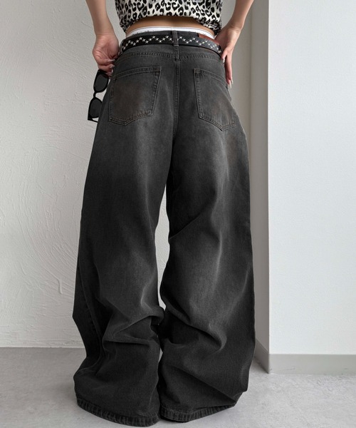 sedacle(セダクル)の「汚れ加工バギーデニム(デニムパンツ・メンズ・ブラック/ライトブルー・SMALL/MEDIUM/LARGE)」の5枚目の写真