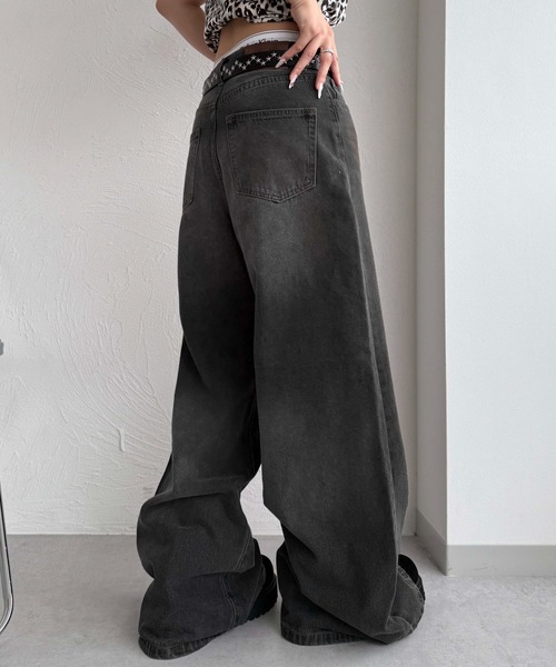 sedacle(セダクル)の「汚れ加工バギーデニム(デニムパンツ・メンズ・ブラック/ライトブルー・SMALL/MEDIUM/LARGE)」の6枚目の写真
