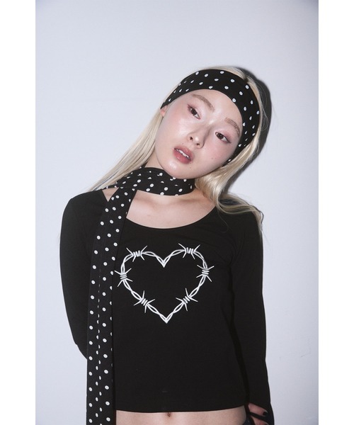 Heart Tattoo（ハートタトゥー）の「Scarf-Set Logo Long Sleeve Tee / スカーフ付き ロゴロンTee（Tシャツ/カットソー・レディース・ホワイト系/ブラック系・FREE）」の14枚目の写真