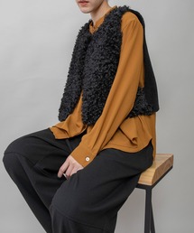 Munich | カーリーフェイクファー×シープボアリバーシブルジレ(その他アウター)