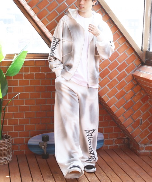 8(eight)(エイト)の「スプレー加工スウェットパンツ(スウェットパンツ・メンズ・ブラック/ピンク/ホワイト・MEDIUM/LARGE)」の15枚目の写真