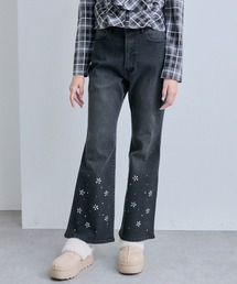 パイピングストレッチフレアデニムパンツ