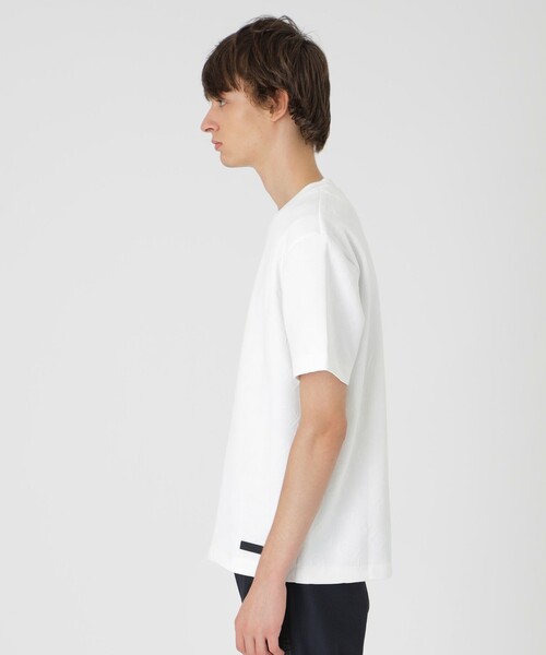 BLACK LABEL CRESTBRIDGE(ブラックレーベル・クレストブリッジ)の「【BLACK lab.】ブリスターロゴジャカードTシャツ(Tシャツ/カットソー・メンズ・オフホワイト/グレー系その他/ブラック・M/L/XL)」の5枚目の写真