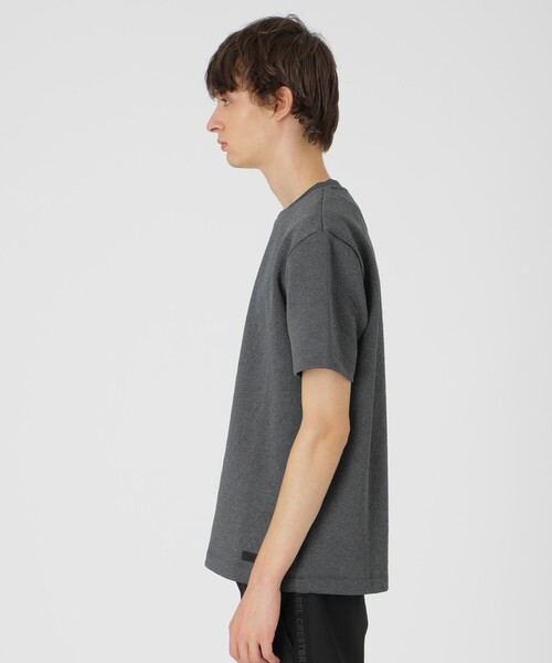 BLACK LABEL CRESTBRIDGE(ブラックレーベル・クレストブリッジ)の「【BLACK lab.】ブリスターロゴジャカードTシャツ(Tシャツ/カットソー・メンズ・オフホワイト/グレー系その他/ブラック・M/L/XL)」の10枚目の写真