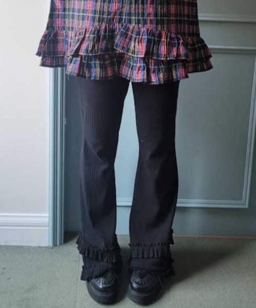 yuue' ( wear )（ユーイ）の「フリルフレアリブパンツ（その他パンツ・レディース・ブラック/アイボリー/グレー・FREE）」の13枚目の写真