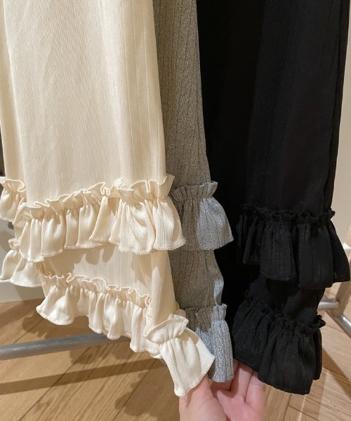 yuue' ( wear )（ユーイ）の「フリルフレアリブパンツ（その他パンツ・レディース・ブラック/アイボリー/グレー・FREE）」の22枚目の写真