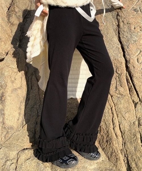 yuue' ( wear )（ユーイ）の「フリルフレアリブパンツ（その他パンツ・レディース・ブラック/アイボリー/グレー・FREE）」の15枚目の写真