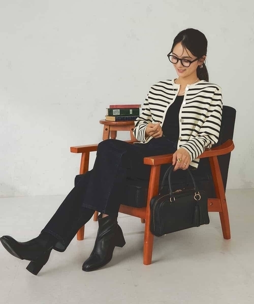 a.v.v（アーヴェヴェ）の「ストレッチデニムストレートパンツ（デニムパンツ・レディース・ブルー/ネイビー/チャコールグレー・38/40/34/36/42）」の15枚目の写真