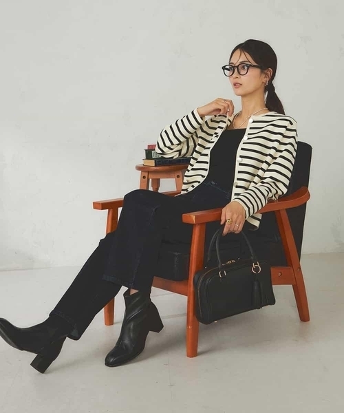 a.v.v（アーヴェヴェ）の「ストレッチデニムストレートパンツ（デニムパンツ・レディース・ブルー/ネイビー/チャコールグレー・38/40/34/36/42）」の16枚目の写真