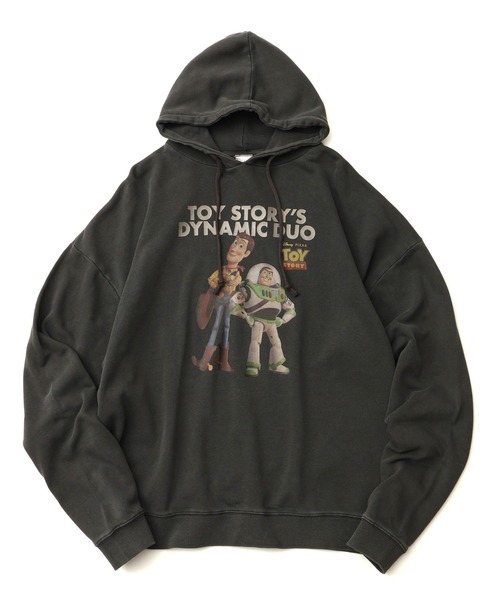 Disney(ディズニー)の「【Disneycollection/ディズニーコレクション】ヴィンテージピグメント加工アソートデザイン 裏毛 プルオーバーパーカー(パーカー・メンズ・ブラック系2/ブラック系3/ブラック系1/ブラック系その他2/ブラック系9/ブラック系8/ブラック系6/ブラック系/ブラック系その他/ブラック系4/ブラック系その他3/ブラック系5/ブラック系7・L/M/XL)」の18枚目の写真