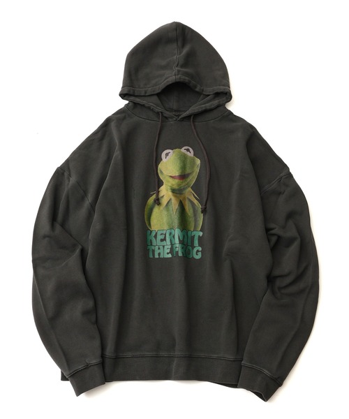 Disney(ディズニー)の「【Disneycollection/ディズニーコレクション】ヴィンテージピグメント加工アソートデザイン 裏毛 プルオーバーパーカー(パーカー・メンズ・ブラック系2/ブラック系3/ブラック系1/ブラック系その他2/ブラック系9/ブラック系8/ブラック系6/ブラック系/ブラック系その他/ブラック系4/ブラック系その他3/ブラック系5/ブラック系7・L/M/XL)」の17枚目の写真