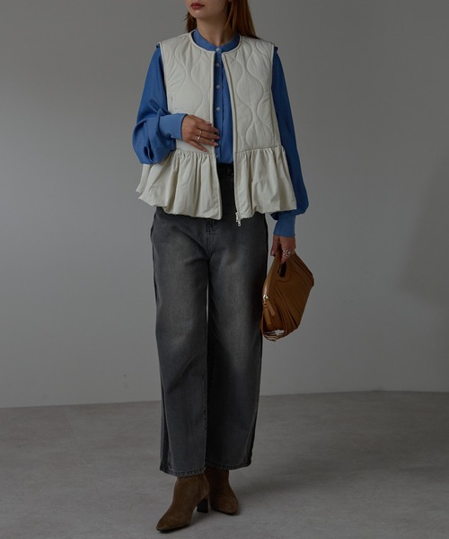 r.（アールドット）の「キルティング　ペプラムベスト（ダウンベスト・レディース・モカ/キナリ/ブラック・FREE）」の20枚目の写真