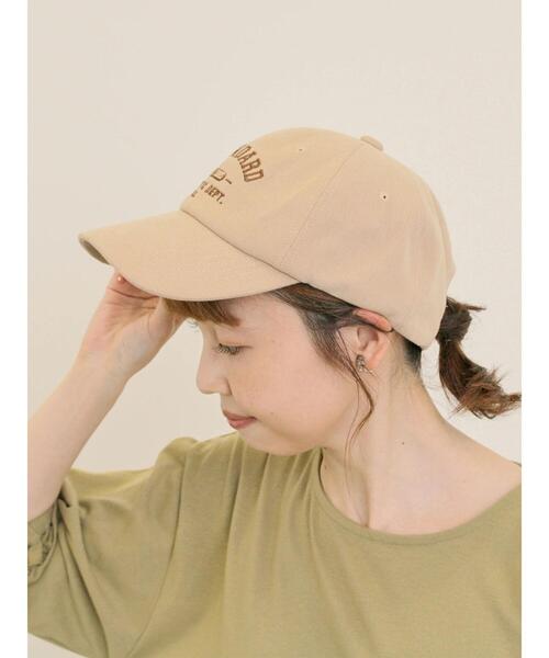 Samansa Mos2(サマンサ モスモス)の「【消臭効果】カレッジロゴ刺繍キャップ(ハット・レディース・ブラウン/ベージュ・F)」の3枚目の写真