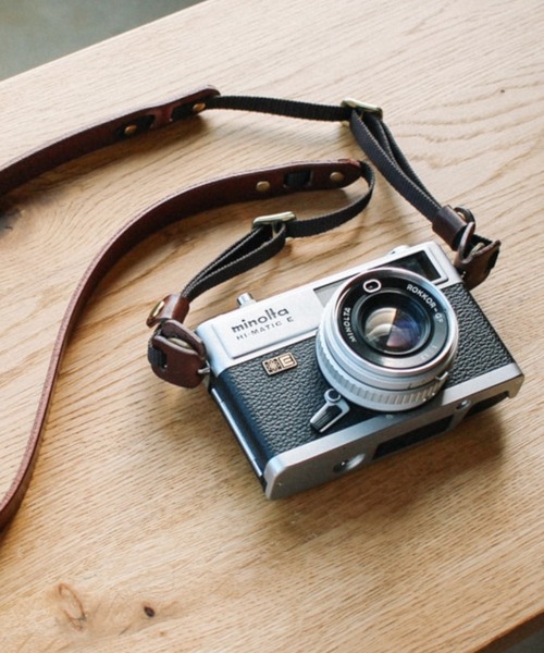 DURAM FACTORY（ドゥラムファクトリー）の「DURAM ドゥラム カメラストラップＡ レザー 本革 一眼レフ 10015（カメラ/カメラグッズ・レディース・ブラウン/ダークブラウン/ライトブラウン/ブラック・FREE）」の6枚目の写真